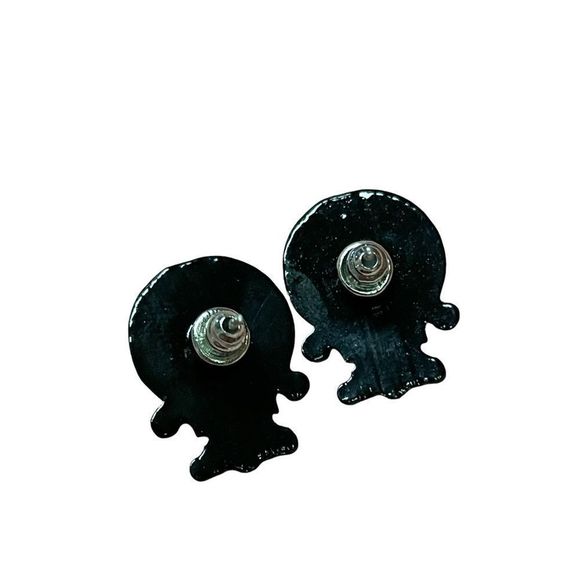 Madame Leota and haunted mansion stud earrings - Picture 6 of 15